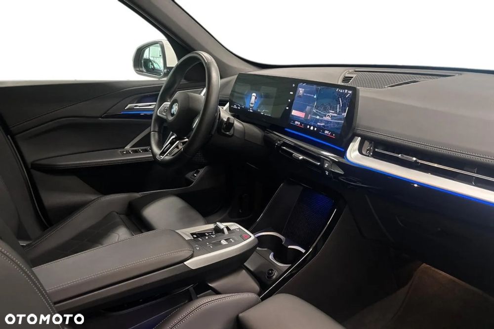 BMW X1 sDrive18i sport - 12