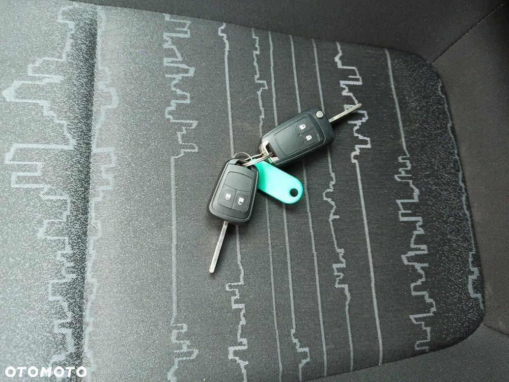 Opel Meriva - 21
