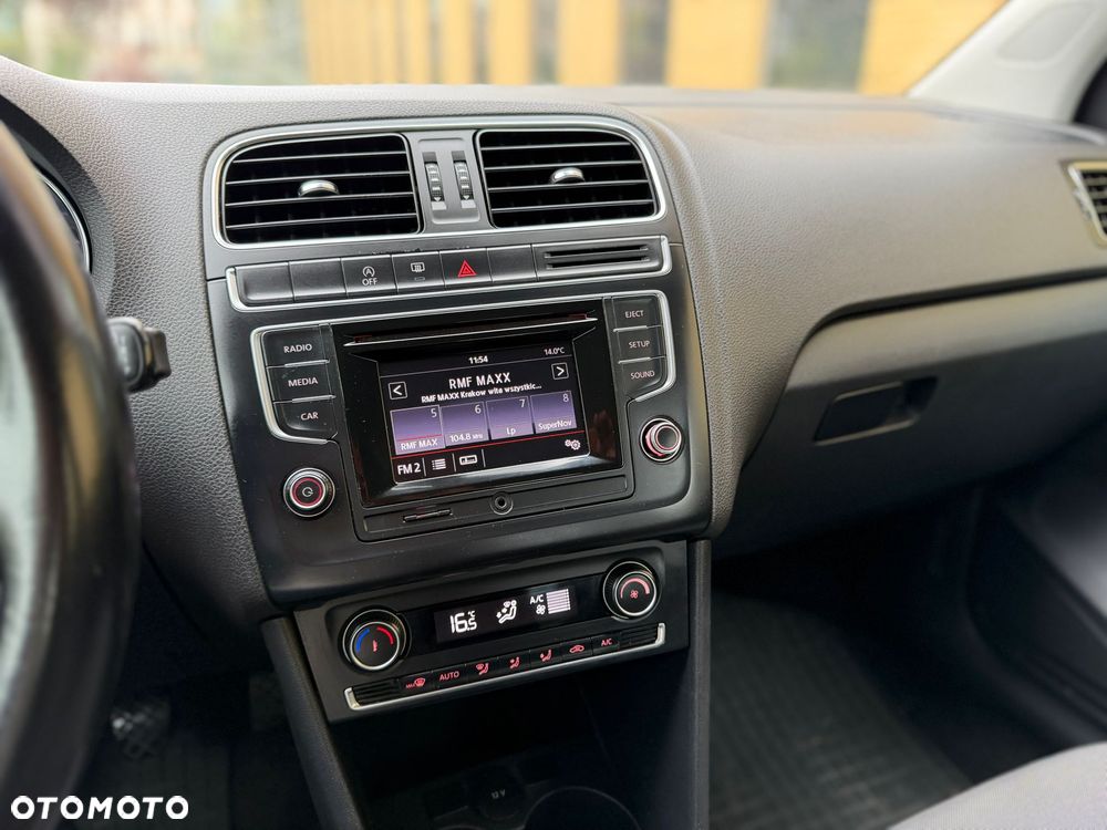 Volkswagen Polo 1.2 TSI (Blue Motion Technology) Highline - 25