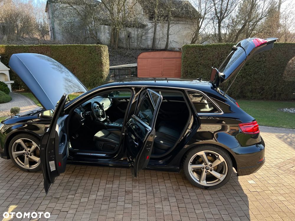 Audi A3 Sportback 2.0 TDI (clean diesel) quattro S tronic S line Sportpaket - 2