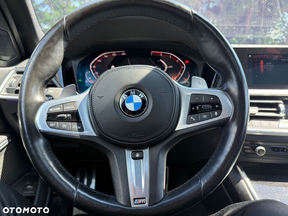 BMW Seria 3 330i M Sport sport - 23
