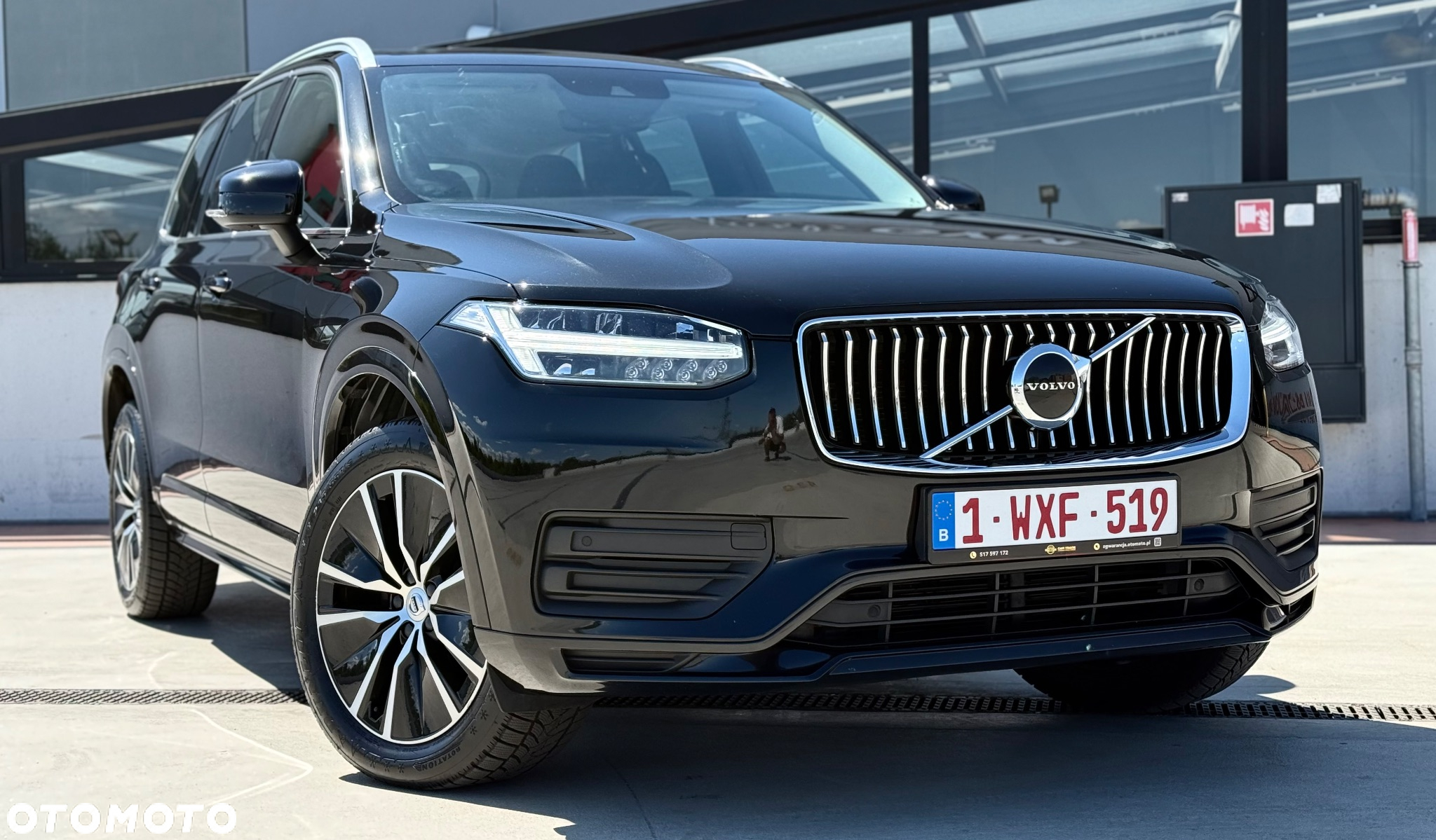 Volvo XC 90 B5 D AWD Geartronic Momentum Pro - 2