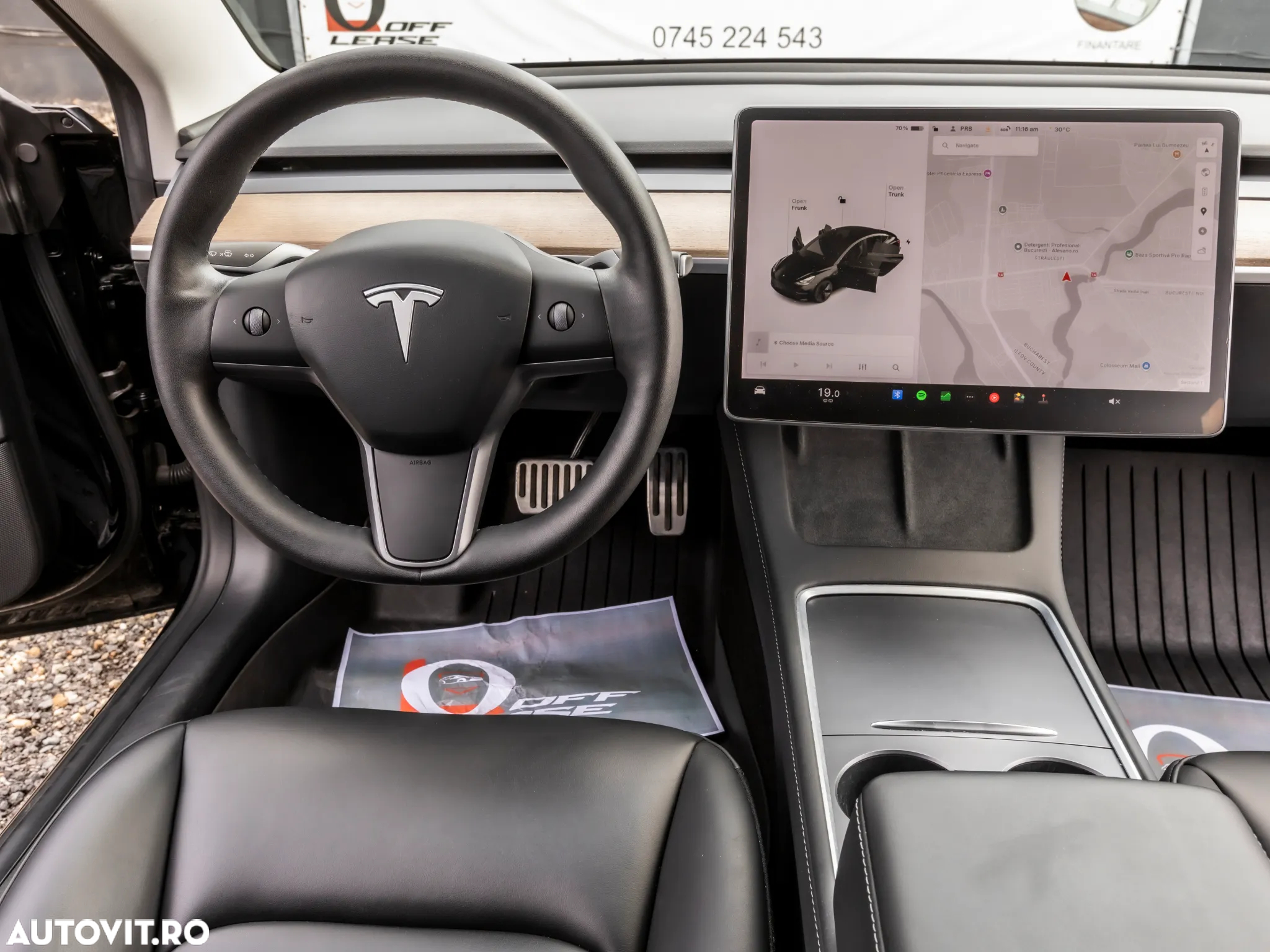 Tesla Model 3 Long Range - 18