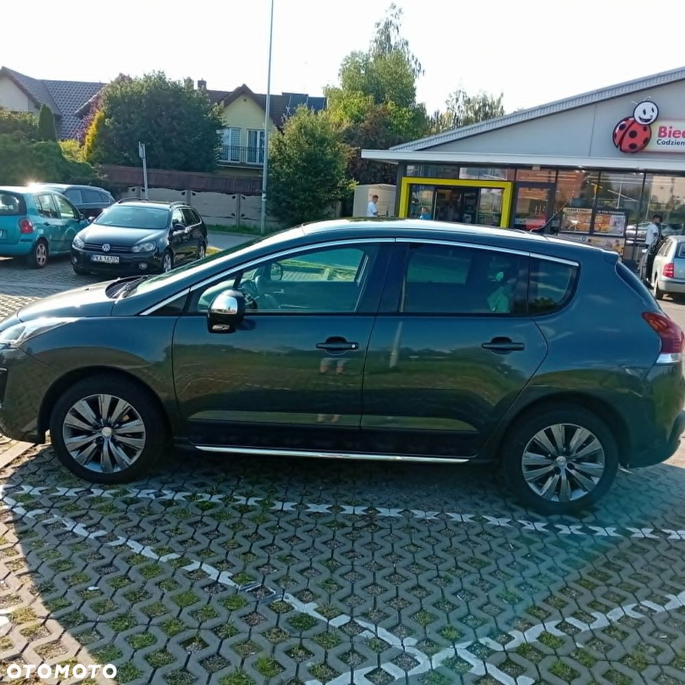 Peugeot 3008 HDi 115 Allure - 1