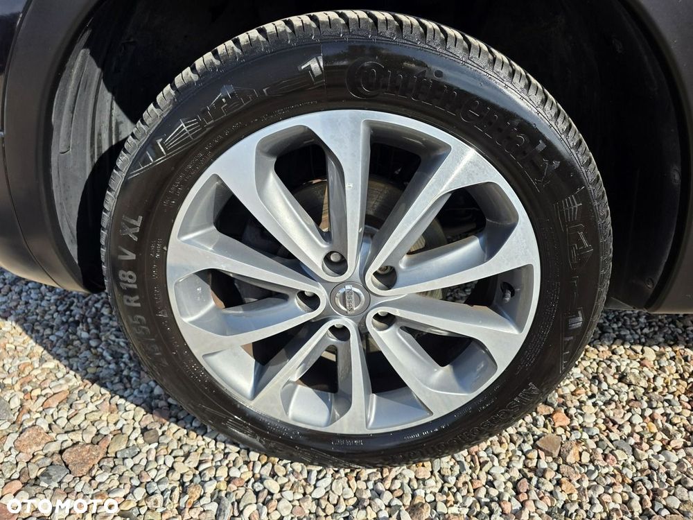 Nissan Qashqai 2.0 360 - 29