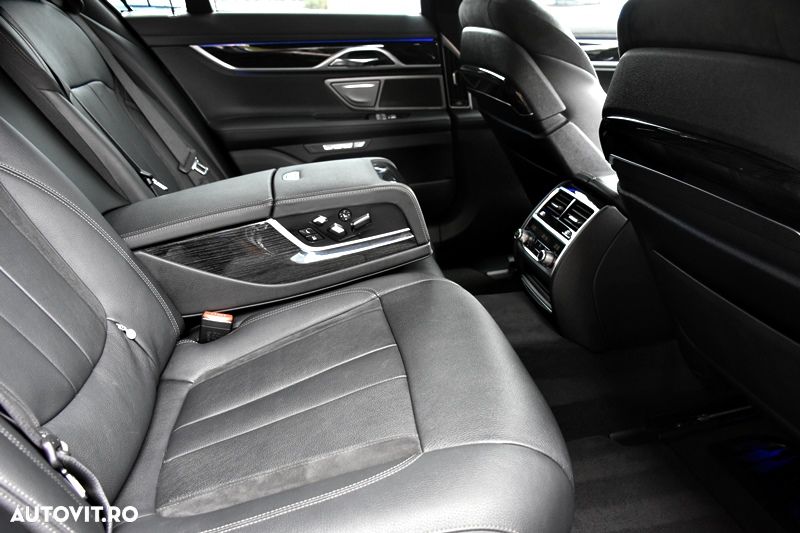 BMW Seria 7 730d - 22