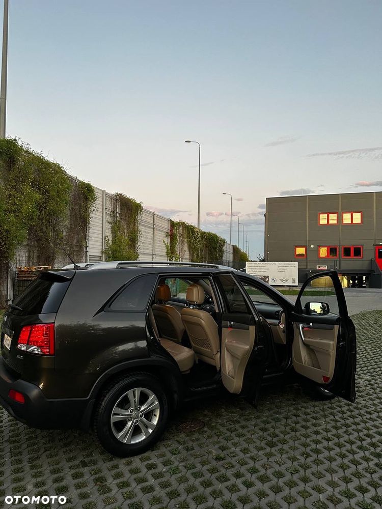 Kia Sorento - 13