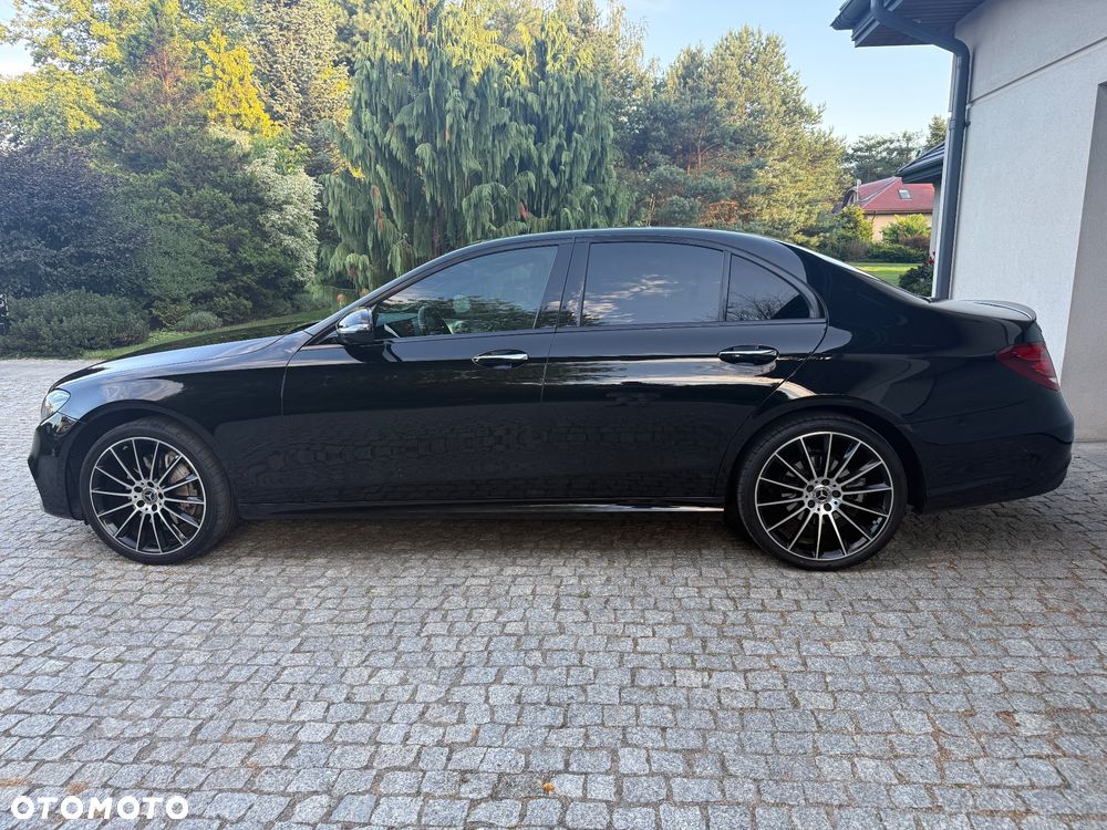 Mercedes-Benz Klasa E 300 d 9G-TRONIC - 3