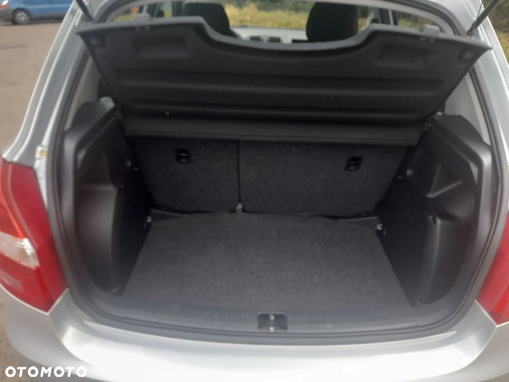 Skoda Fabia 1.2 HTP Elegance - 25