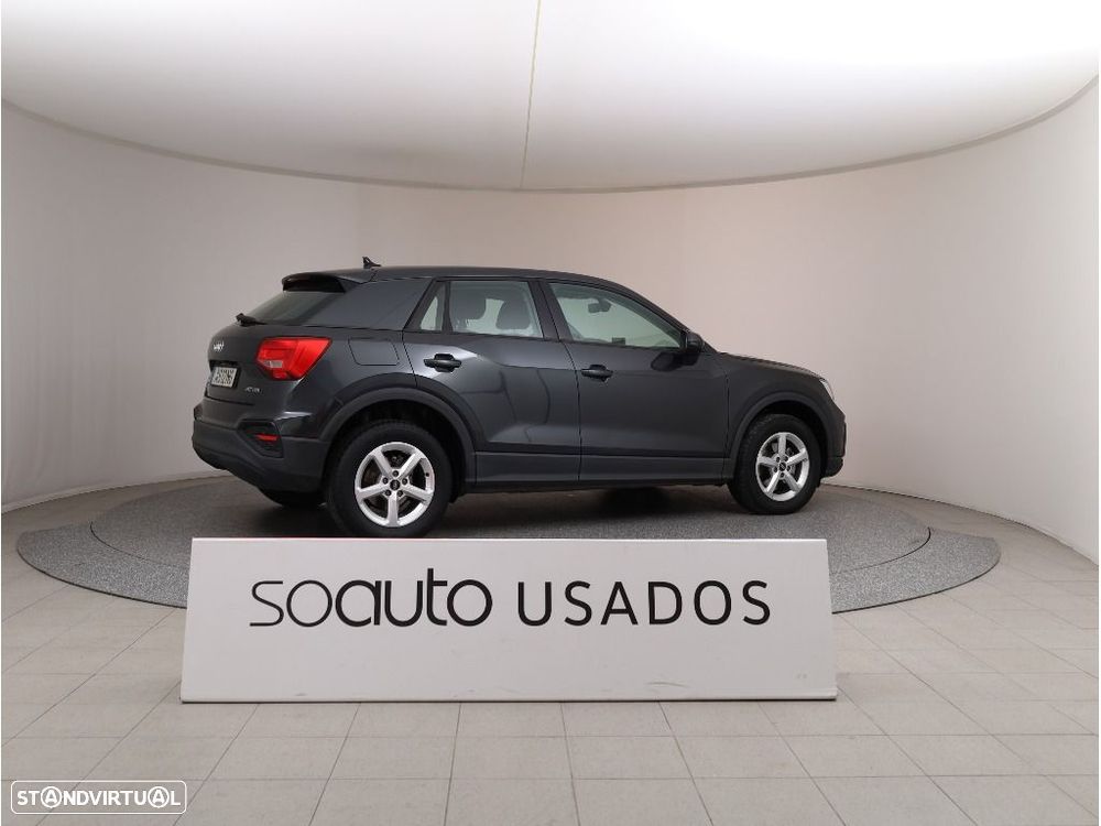 Audi Q2 30 TDI - 9