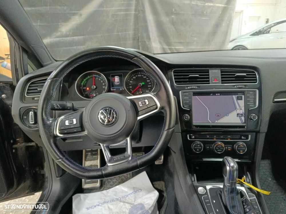 VW Golf 1.4 GTE Plug-in - 3