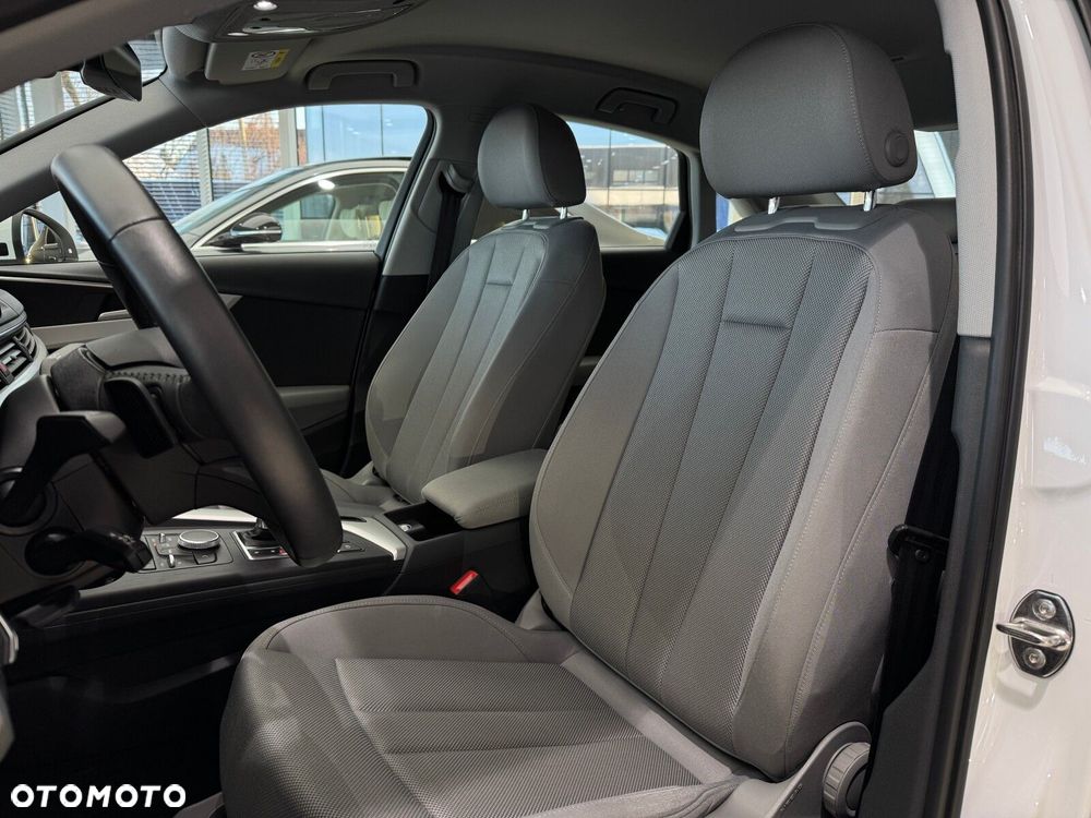 Audi A4 Limousine 35 TFSI S tronic - 10