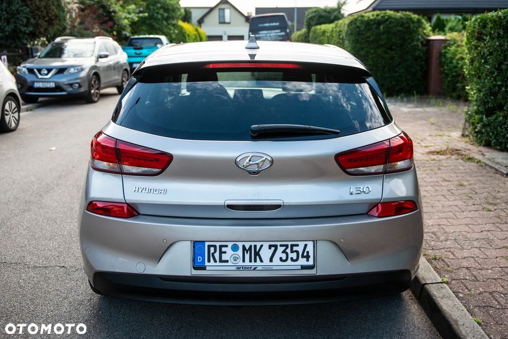 Hyundai i30 1.4 T-GDI Comfort DCT - 6