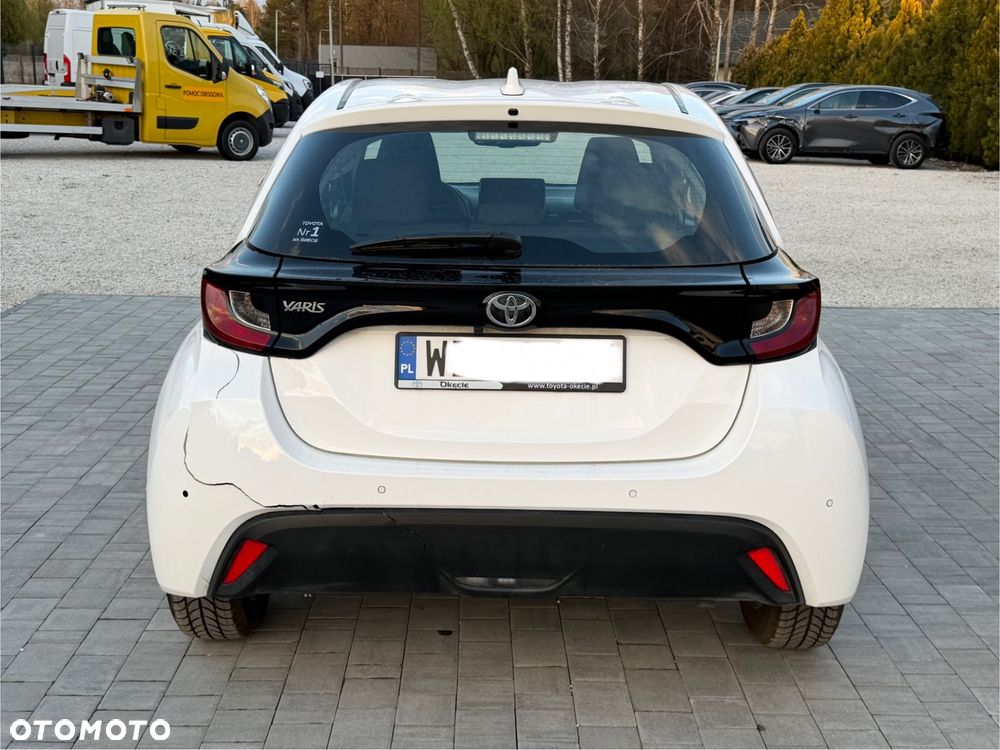 Toyota Yaris 1.5 Comfort - 6