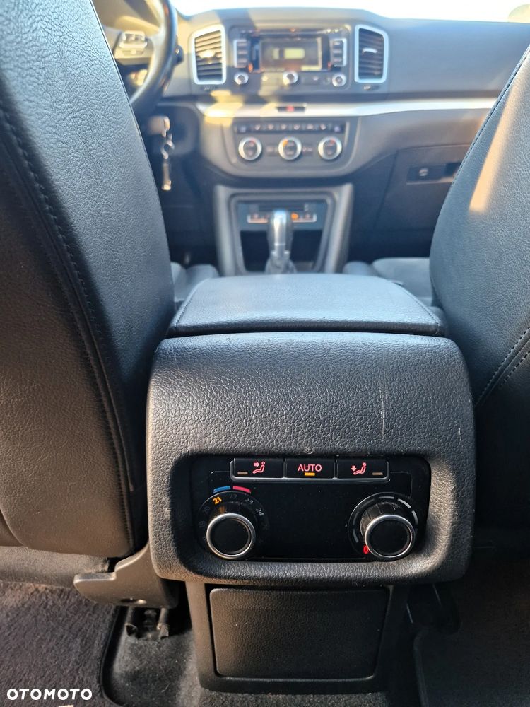 Volkswagen Sharan 2.0 TDI DSG (BlueMotion Technology) Highline - 13