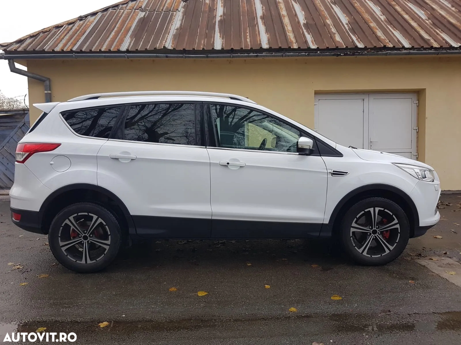 Ford Kuga 2.0 TDCi 4x4 Aut. Titanium - 5