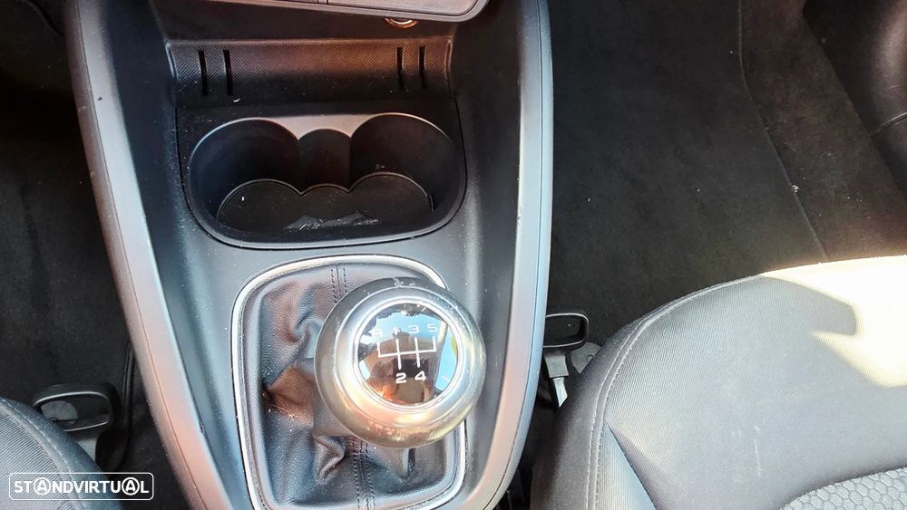 Audi A1 1.6 TDI Admired - 15