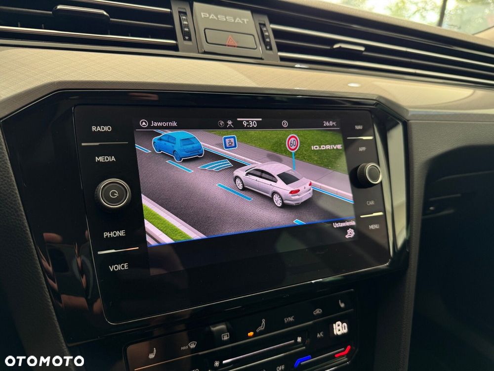 Volkswagen Passat 2.0 TDI EVO Business DSG - 35