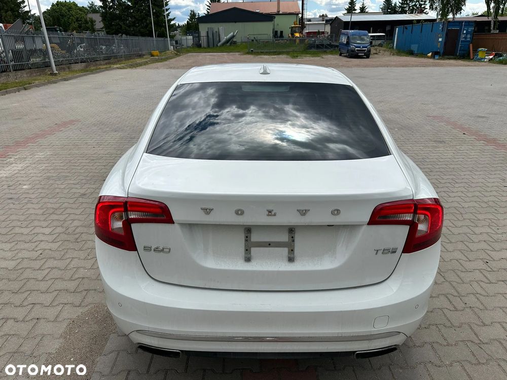 Volvo S60 - 21