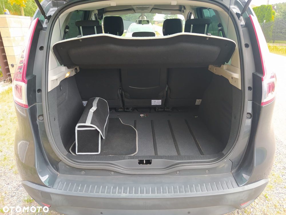 Renault Scenic - 7