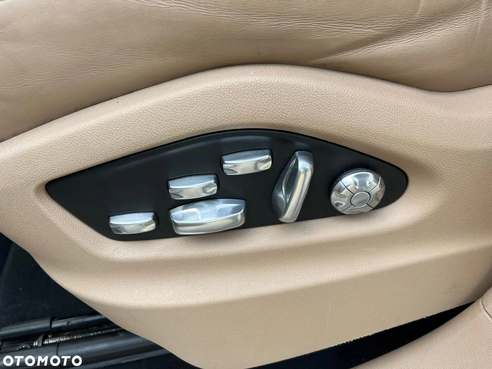 Porsche Cayenne Turbo Tiptronic S - 8