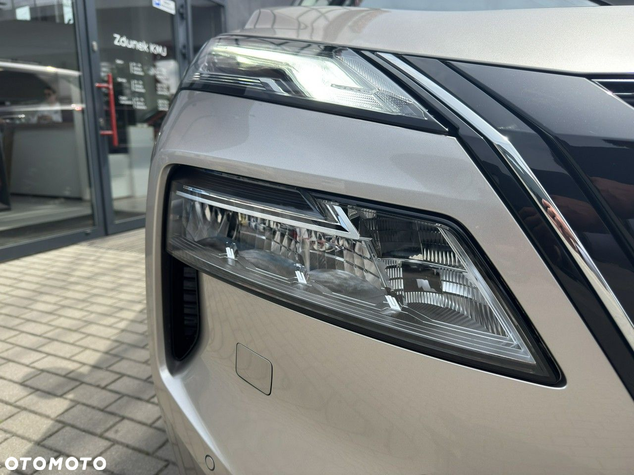 Nissan X-Trail 1.5 VC-T e-POWER Tekna e-4ORCE 7os - 4