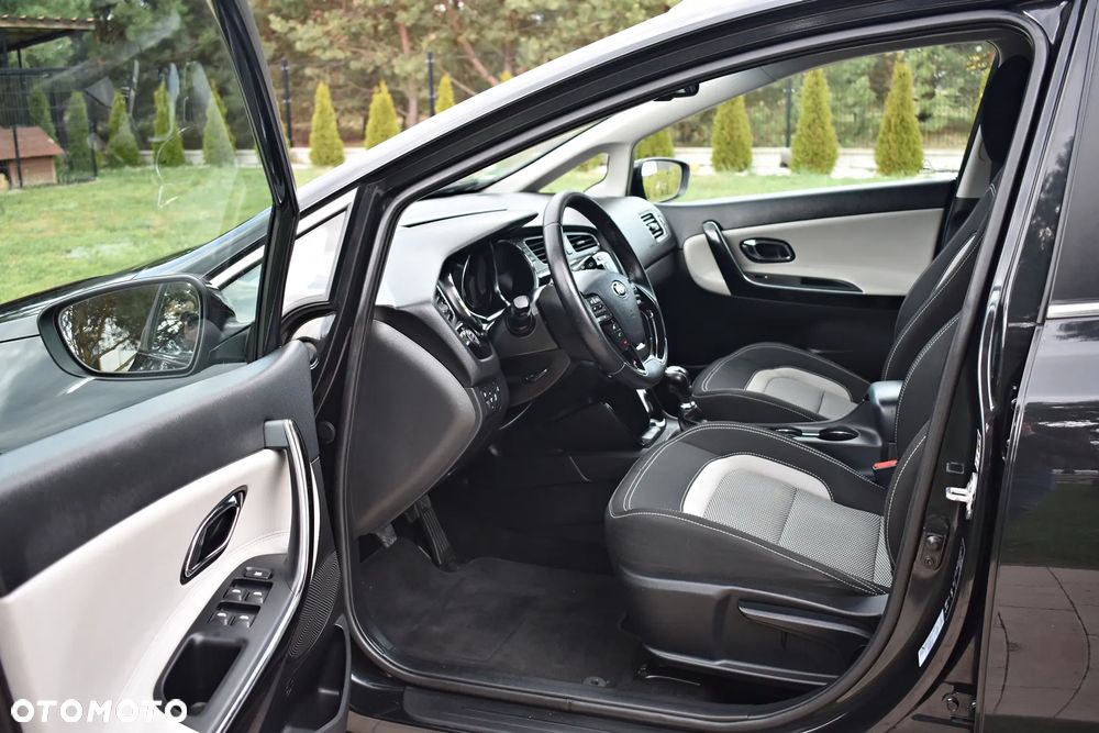 Kia Ceed 1.6 GDI Platinum Edition - 23