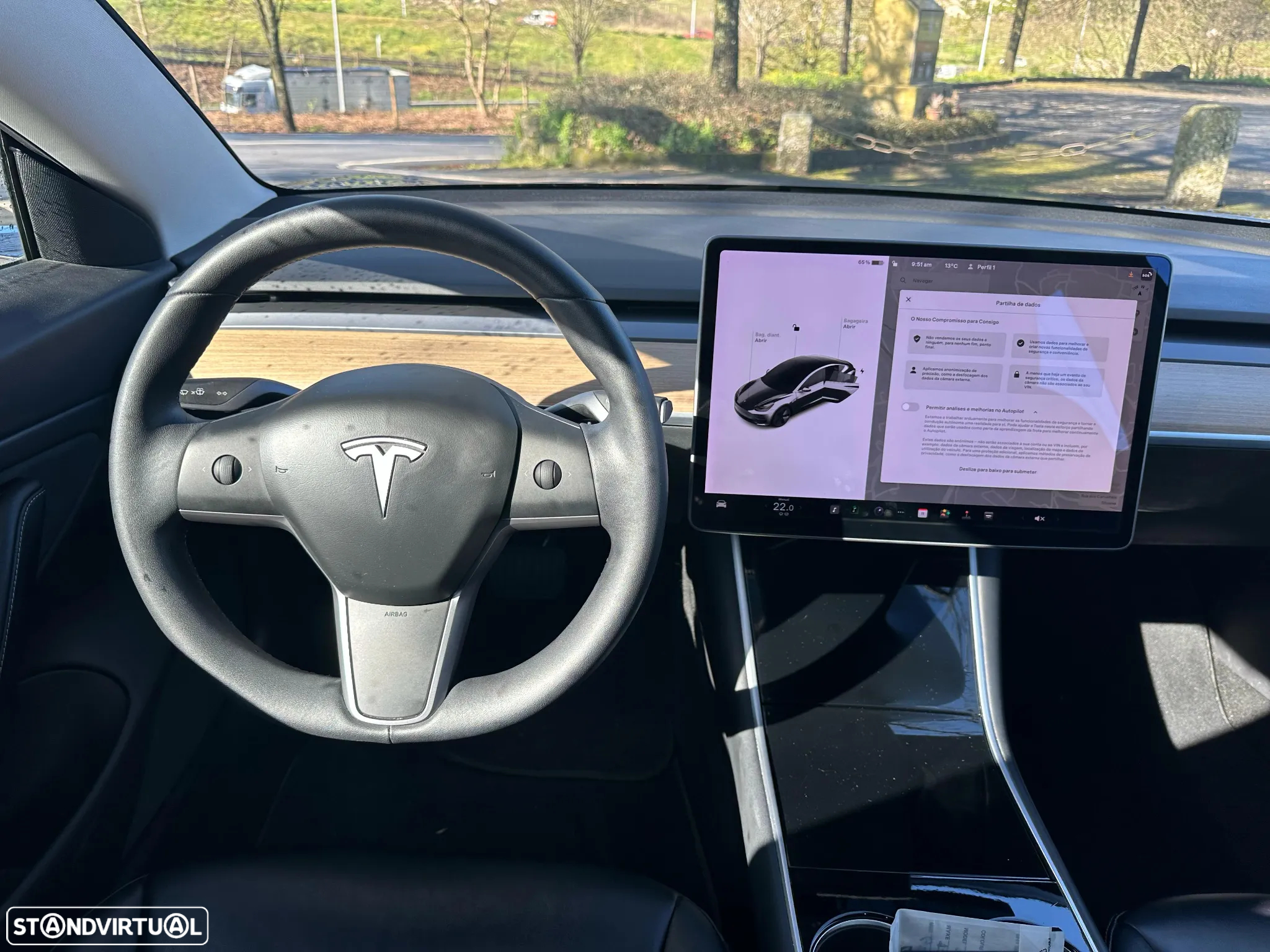 Tesla Model 3 Long-Range Dual Motor AWD - 27