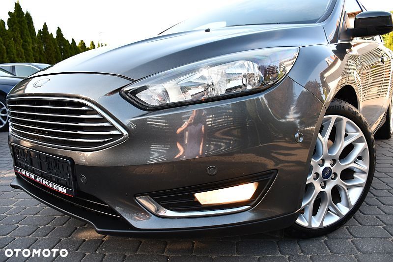 Ford Focus 2.0 TDCi Titanium ASS - 33