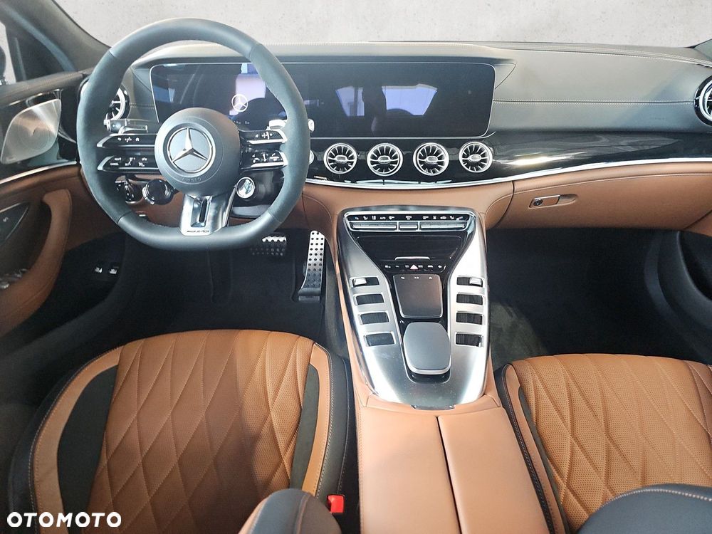 Mercedes-Benz AMG GT - 13