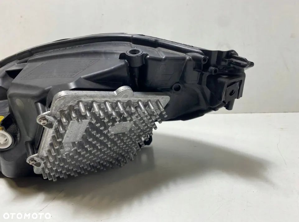 Komplet lamp przednich reflektorów LOW LT Jaguar XF X260 F-PACE X761 - 14