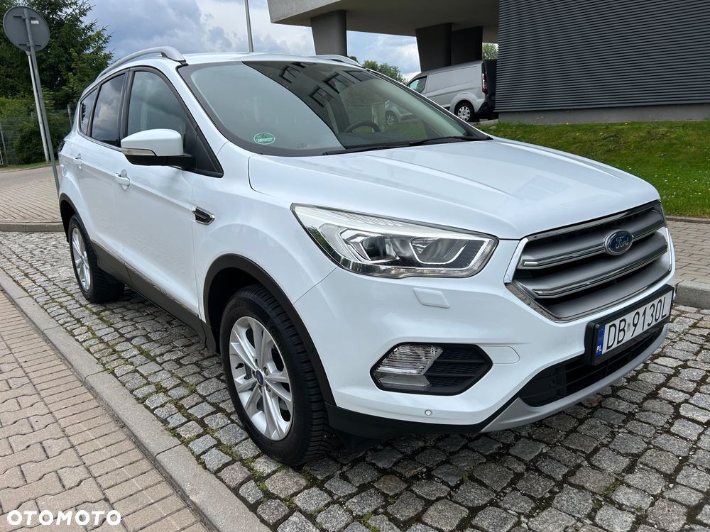 Ford Kuga 1.5 EcoBoost 2x4 Titanium - 5