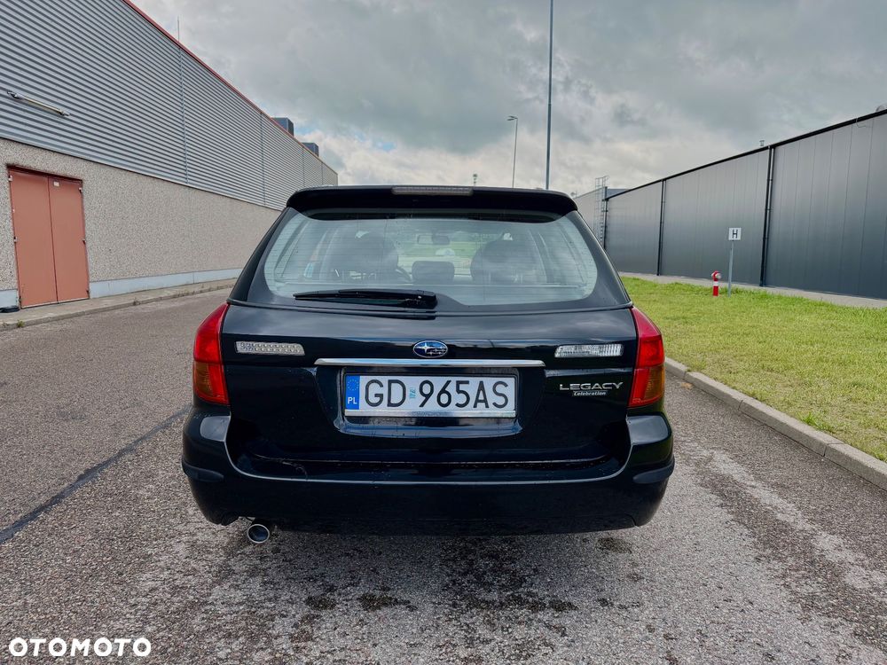 Subaru Legacy 2.0i MT - 8