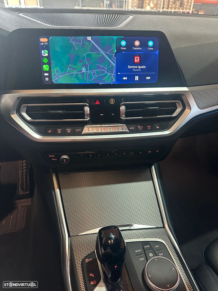 BMW 330 e Pack Desportivo M Auto - 18