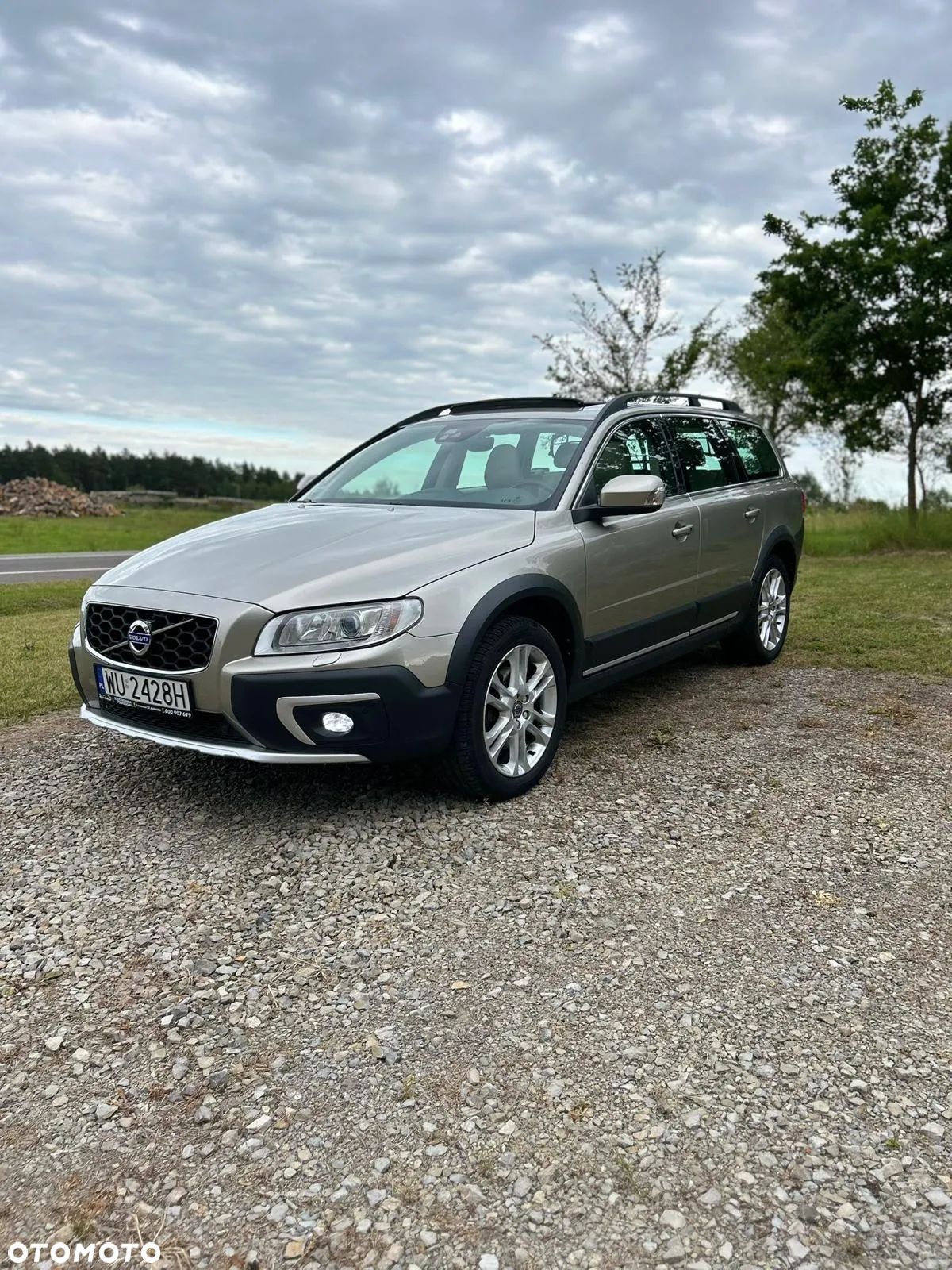 Volvo XC 70 - 1
