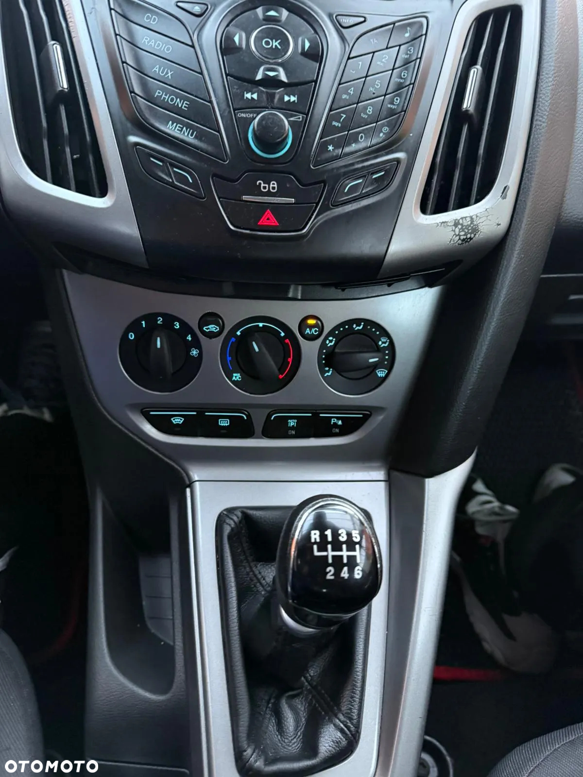 Ford Focus - 10