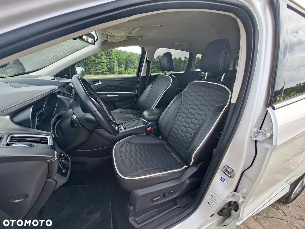 Ford Kuga 2.0 TDCi 4x4 Vignale - 19