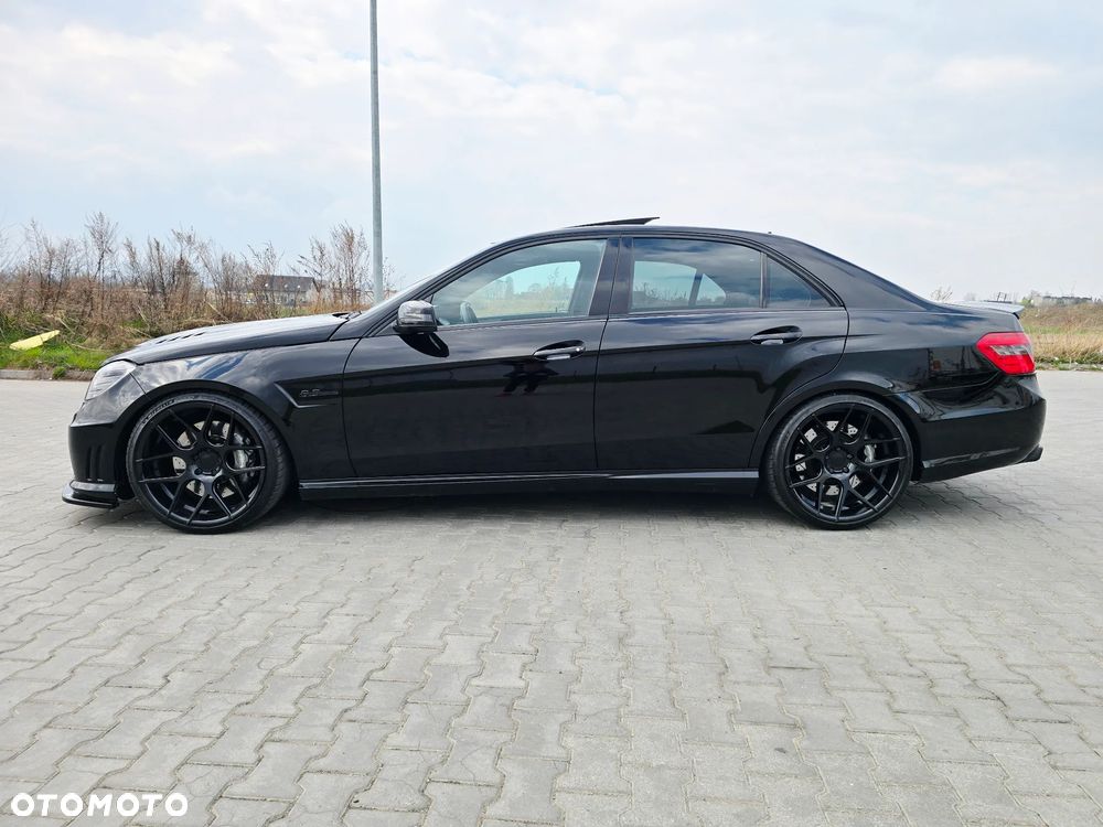 Mercedes-Benz Klasa E 63 AMG AMG Speedshift 7G-MCT - 3
