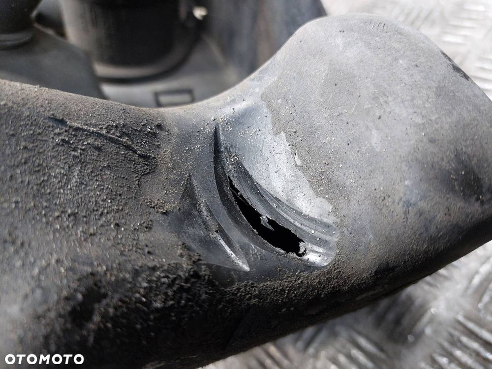 OBUDOWA FILTRA PRZEPŁYWOMIERZ BMW E46 318i 2.0 16V N42 N46 1438687 7506181 - 4