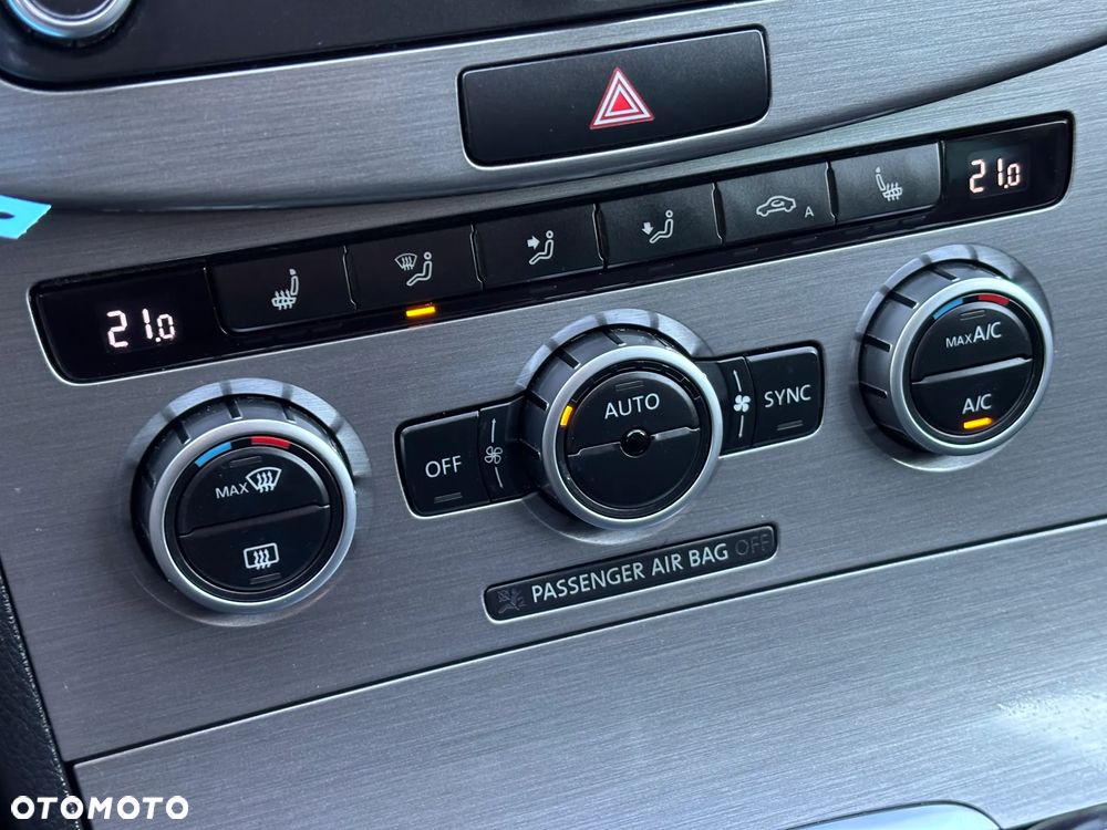 Volkswagen Passat - 29