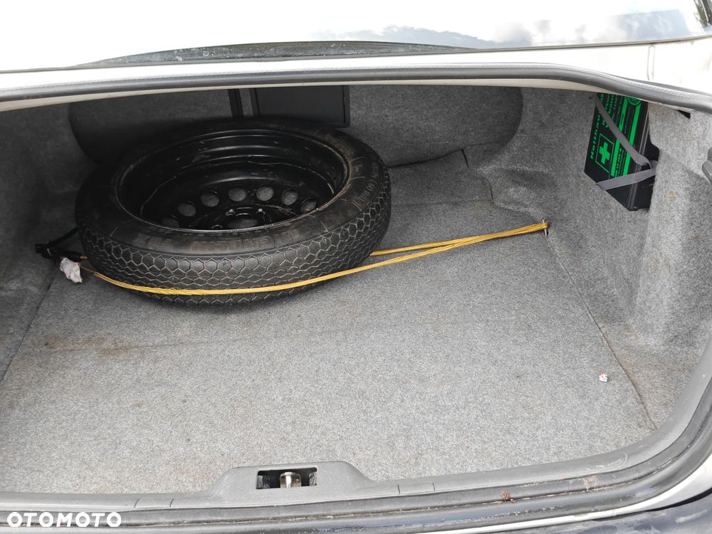 Volvo S80 2.4 Momentum - 18