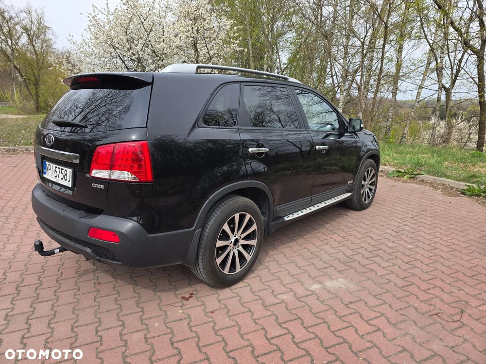 Kia Sorento - 4