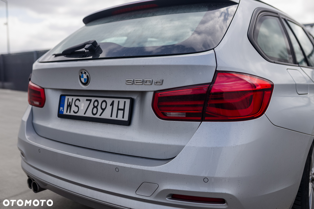 BMW Seria 3 320d Efficient Dynamics - 18