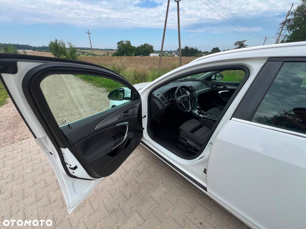 Opel Insignia - 22