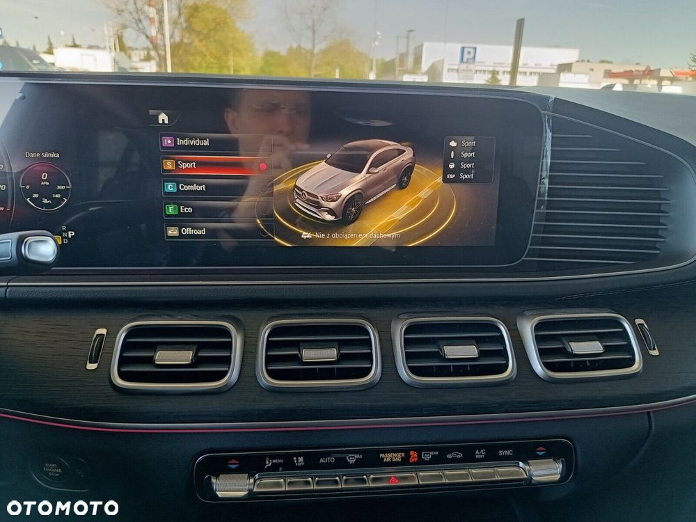 Mercedes-Benz GLE - 24