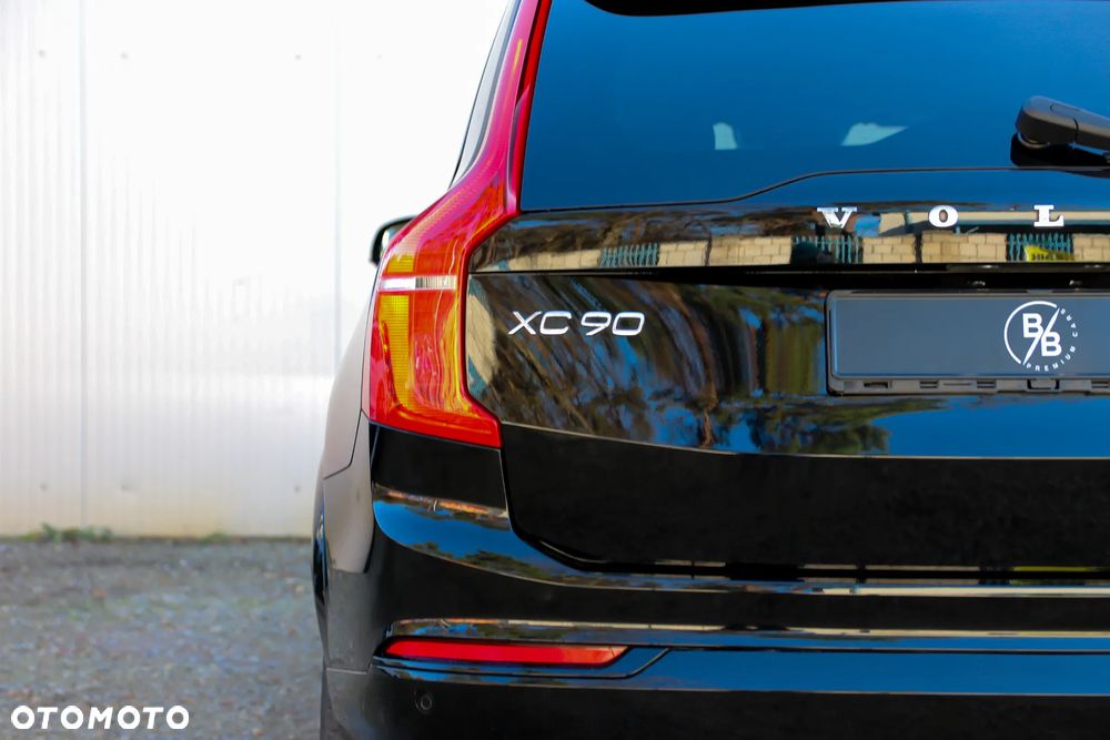 Volvo XC 90 T8 AWD Plug-In Hybrid R-Design 7os - 12