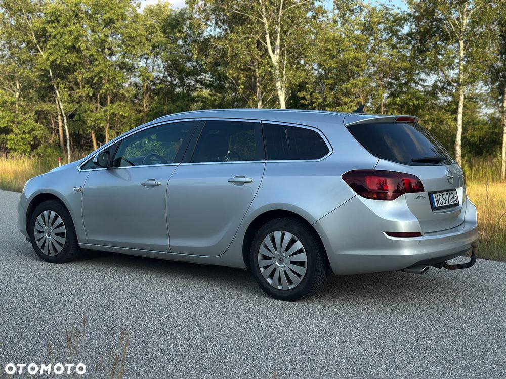 Opel Astra 1.4 T Sport - 8