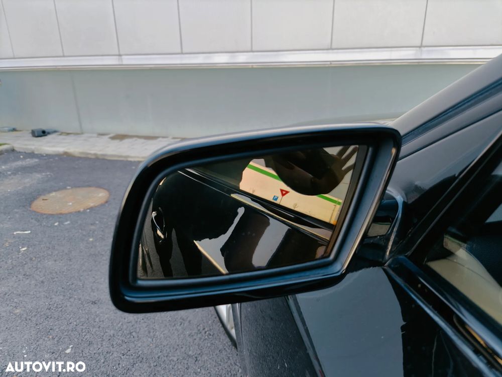 BMW Seria 5 530d Aut. - 23