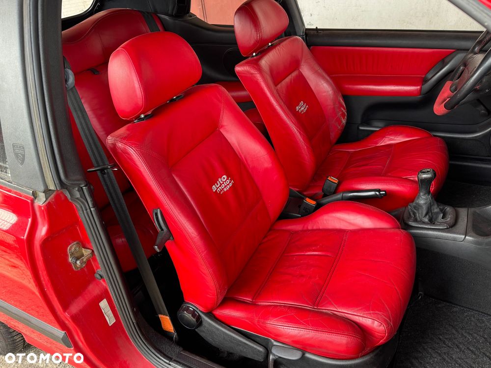 Volkswagen Golf - 11