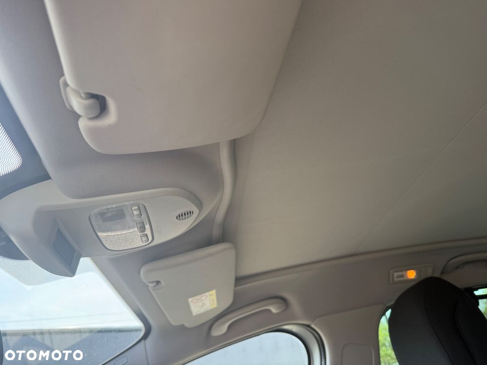 Peugeot 5008 2.0 HDi Allure 7os - 29